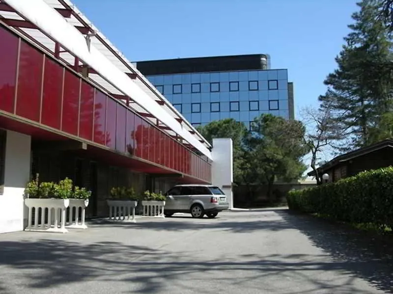 Hotel Motel Miami Pioltello 4*,
